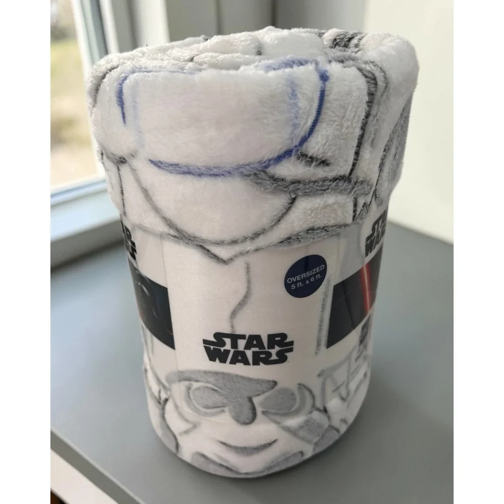 Star Wars Stormtrooper Oversized Plush Throw Blanket 60 x 72 Inches NWT